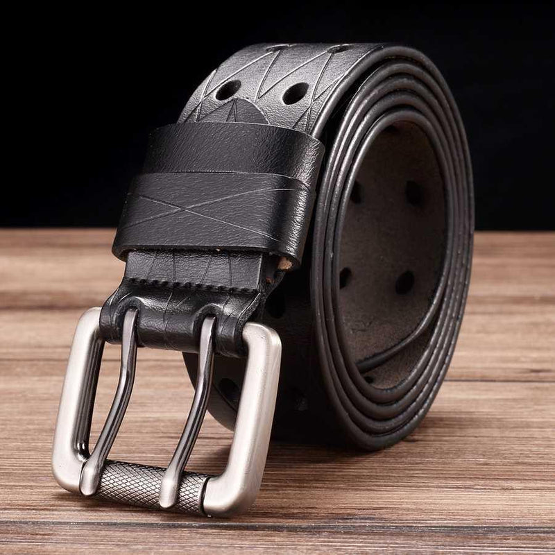 Ceinture en cuir double ardillon, modèle Svetunia
