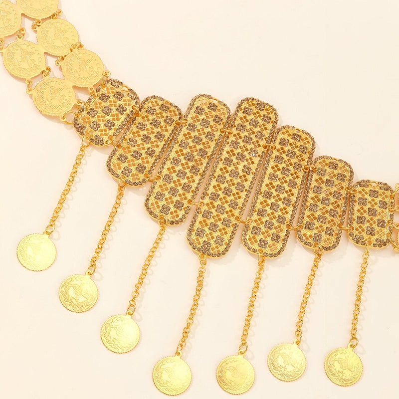 Ceinture marocaine dorée avec motifs carreaux et médaillons, modèle Heya