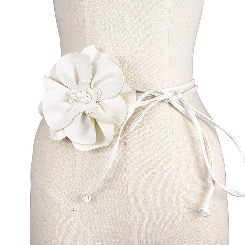 Ceinture fine à nouer avec fleur décorative, modèle Flora - La Boutique de la Ceinture