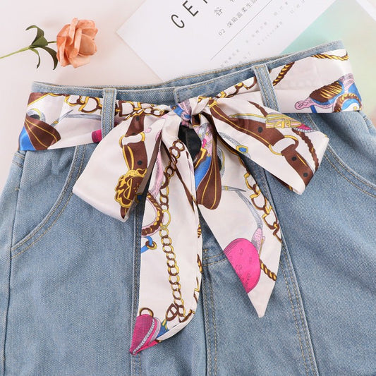 Ceinture foulard en soie avec motif calèche, modèle Diana - La Boutique de la Ceinture