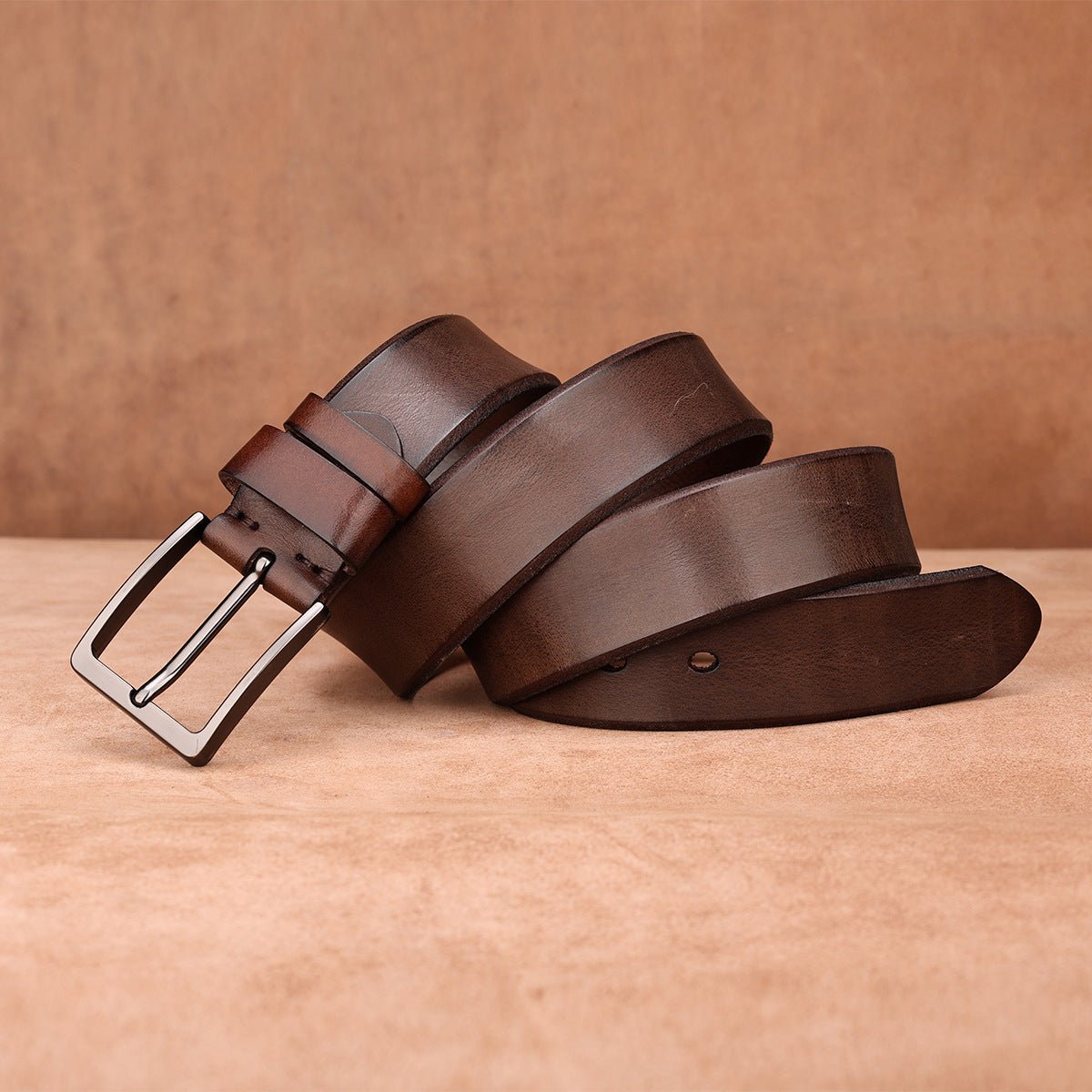 Ceinture homme en cuir véritable boucle ardillon mat, modèle Valério - La Boutique de la Ceinture