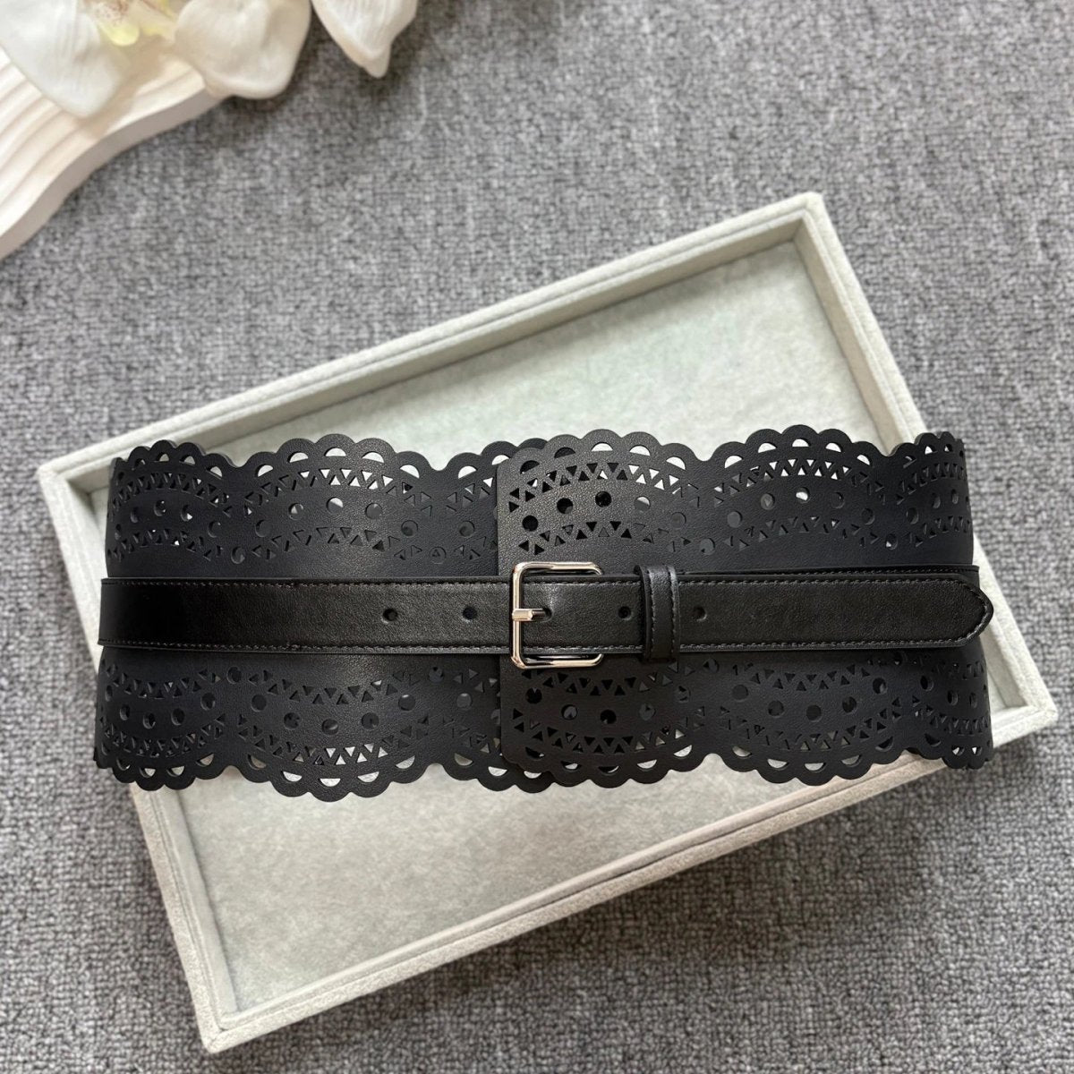 Ceinture large ajourée femme effet dentelle - La Boutique de la Ceinture