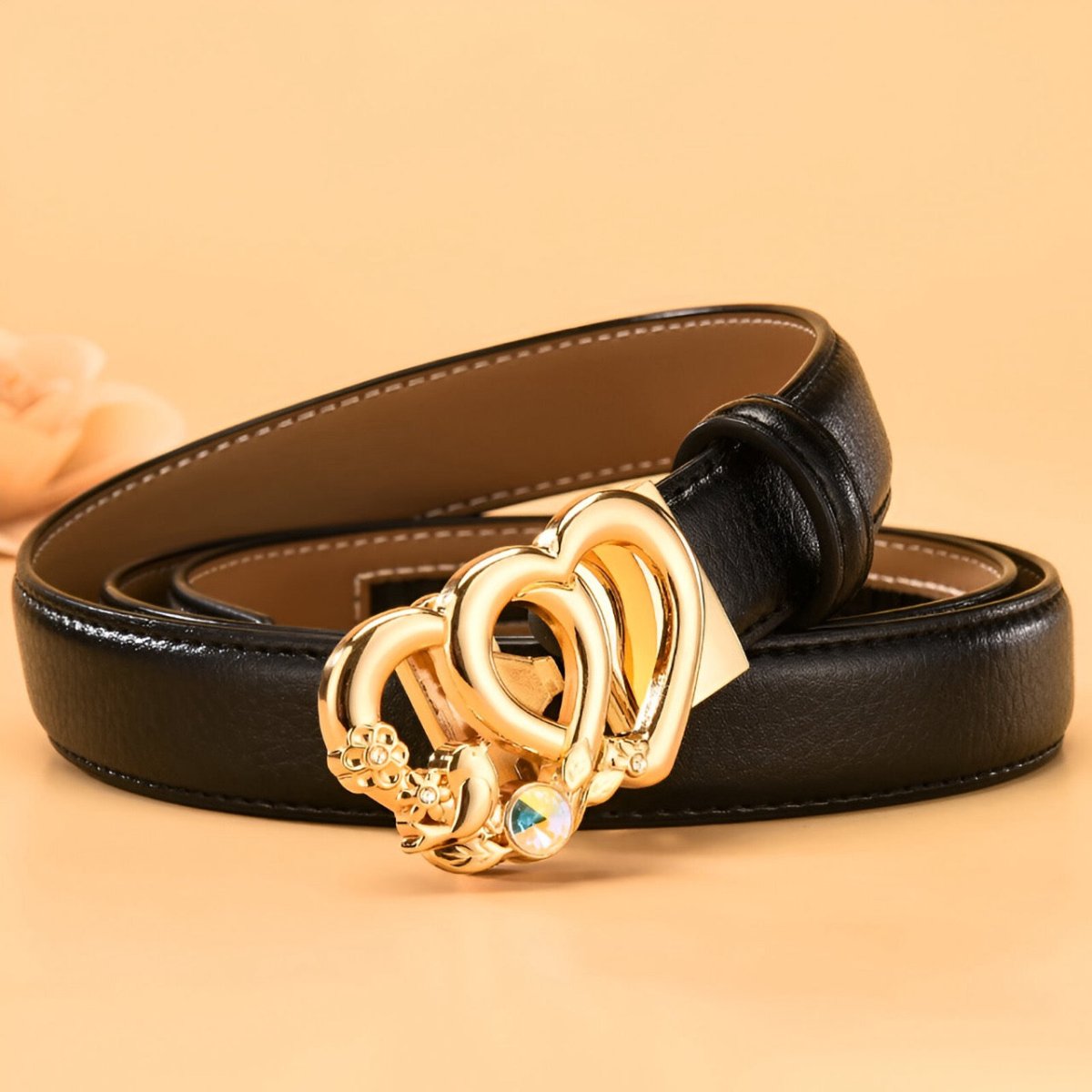 Ceinture automatique en cuir à boucle double coeur pour femme, modèle Kiara - La Boutique de la Ceinture