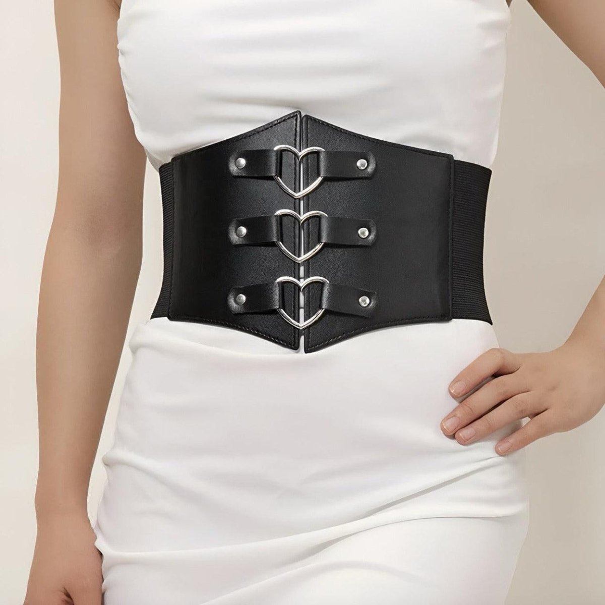 Ceinture corset à boucles en forme de cœur, modèle Ivy - La Boutique de la Ceinture
