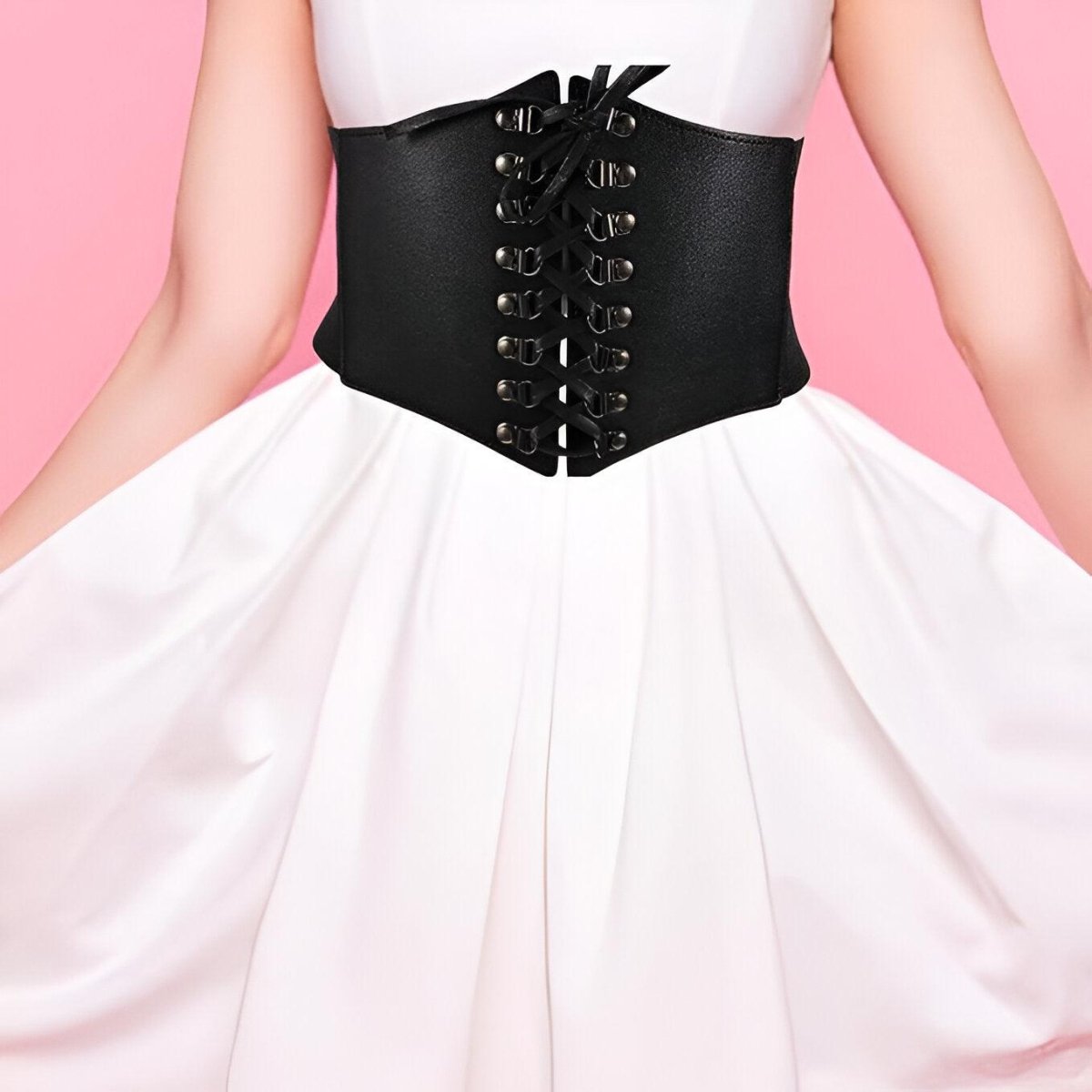 Ceinture corset à lacets avec boucles métalliques, modèle Amber - La Boutique de la Ceinture